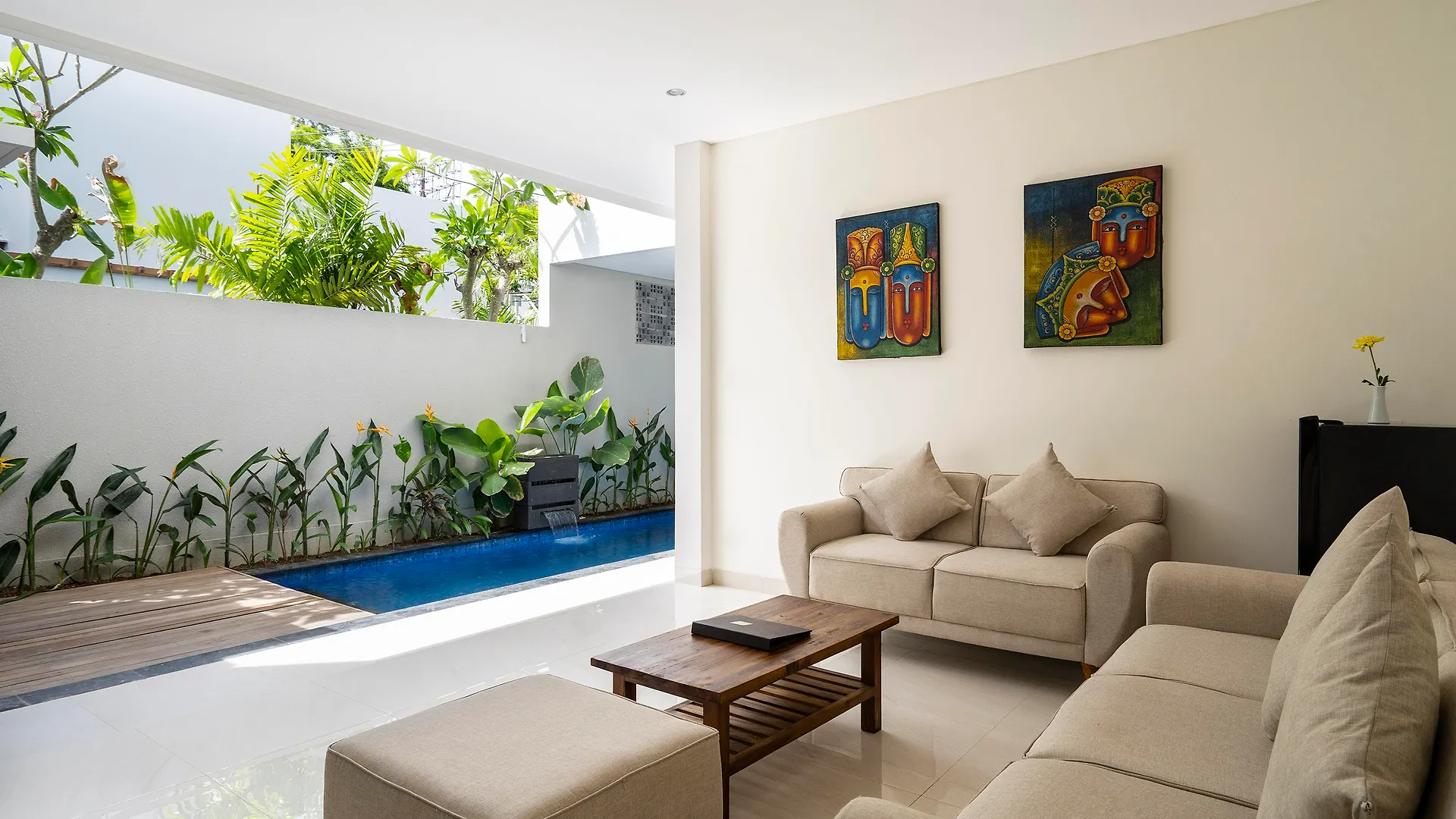 Hotel The Calna Villa Bali Kuta